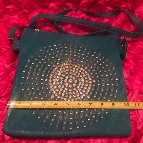 ✨✨Beautiful crossbody bag ✨✨ - Picture 5 of 8